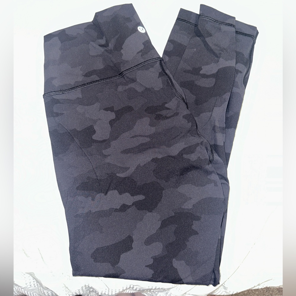 Lululemon Align leggings
